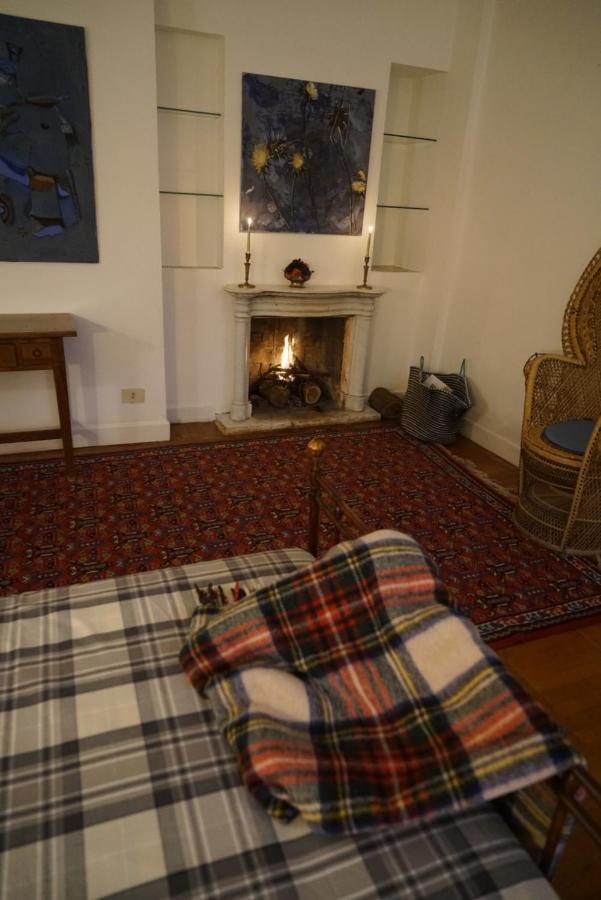 Writers' Country House * Roma